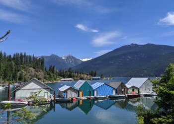 Kaslo Boathouses